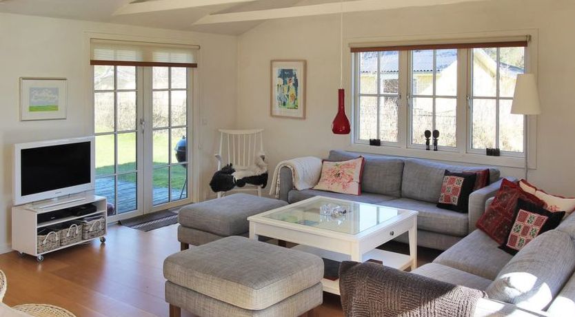 Photo of "Ava" - 1km from the sea