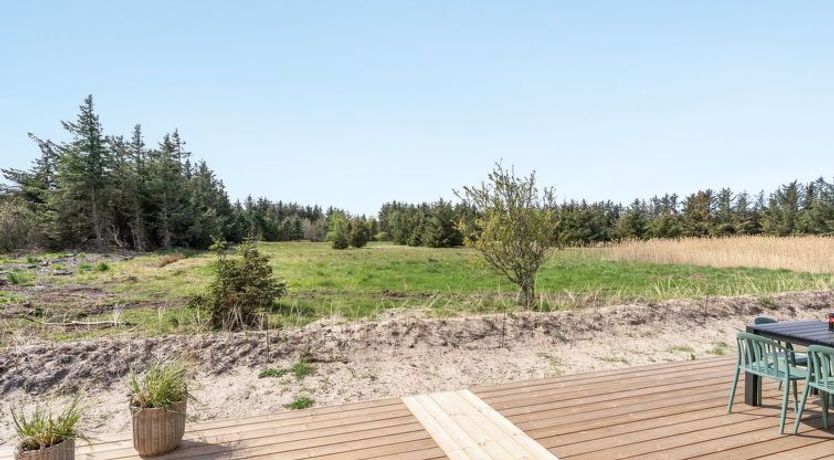 Photo of "Anie" - 950m from the sea