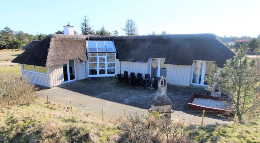 Photo of "Annalise" - 1km from the sea