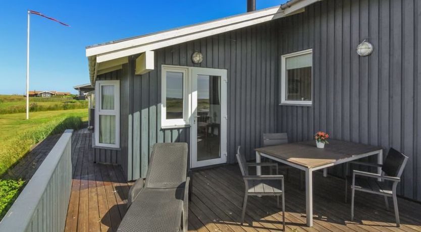 Photo of "Marne" - 500m from the sea