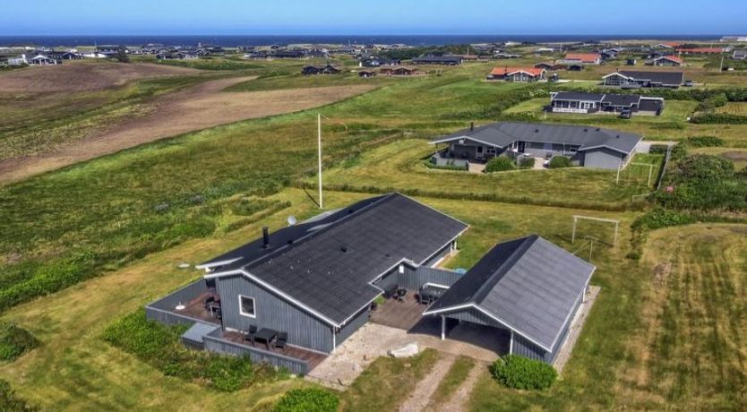 Photo of "Marne" - 500m from the sea