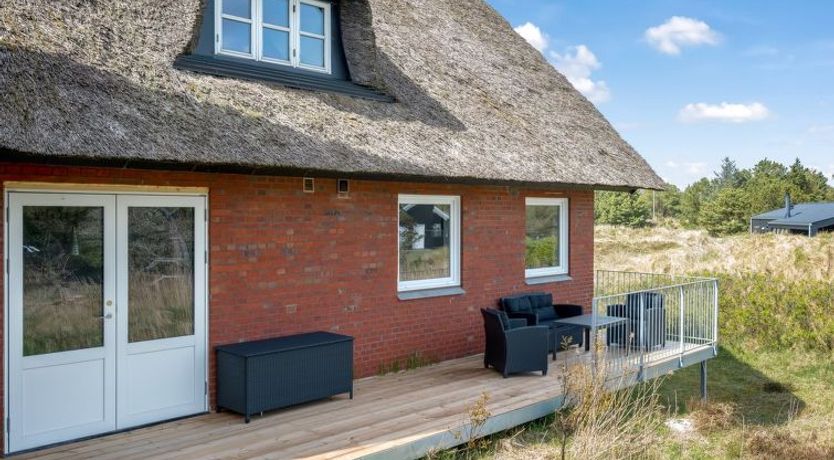 Photo of "Irlin" - 800m from the sea