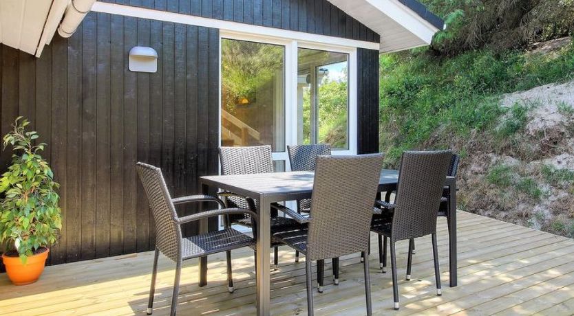 Photo of "Sirka" - 200m from the sea