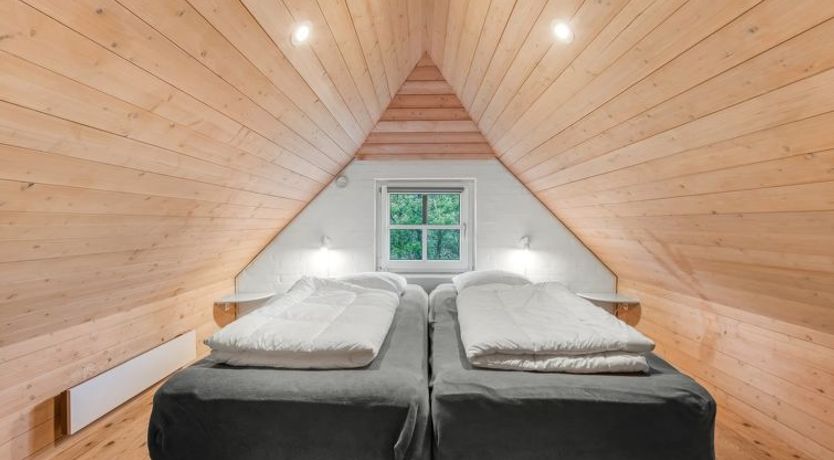 Photo of "Dorris" - 4.3km from the sea