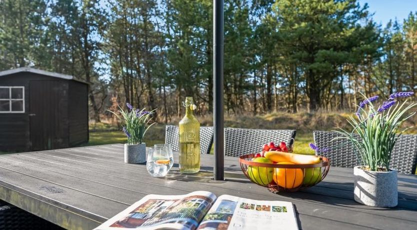 Photo of "Dorris" - 4.3km from the sea