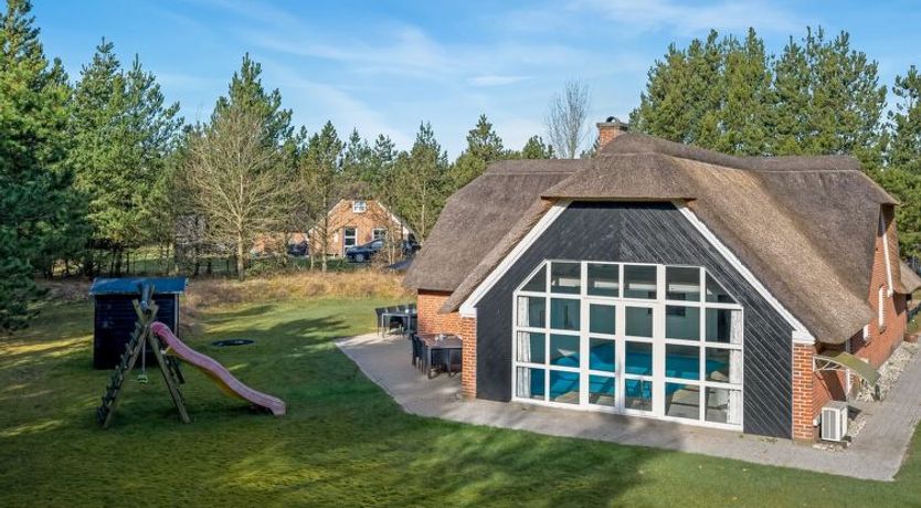 Photo of "Dorris" - 4.3km from the sea