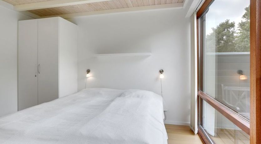 Photo of "Elara" - 200m from the sea