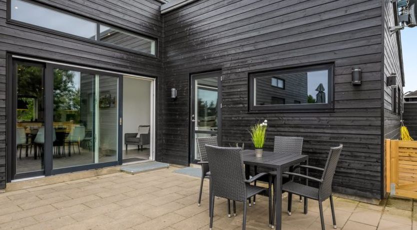 Photo of "Weike" - 950m to the fjord