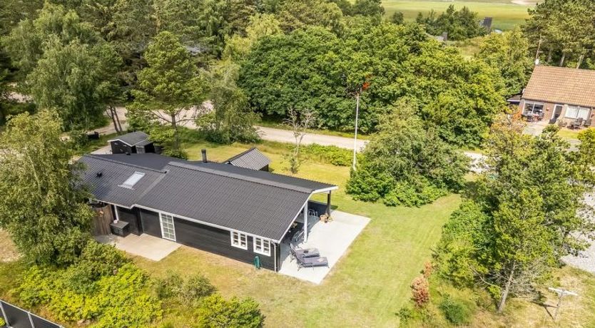 Photo of "Riekje" - 2.3km from the sea