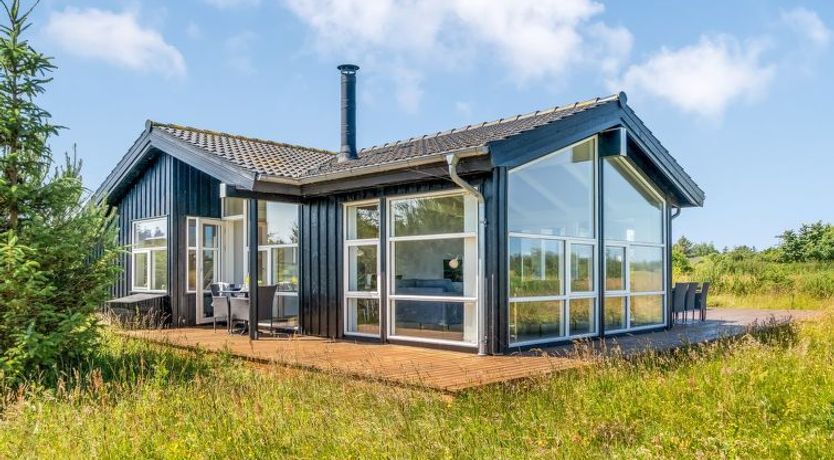 Photo of "Hildegardt" - 1km from the sea