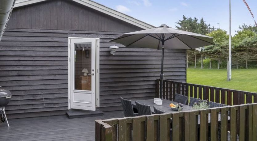 Photo of "Sampsa" - 600m from the sea