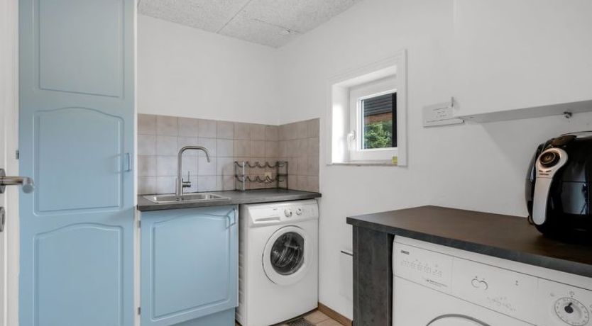 Photo of "Vangel" - 500m from the sea