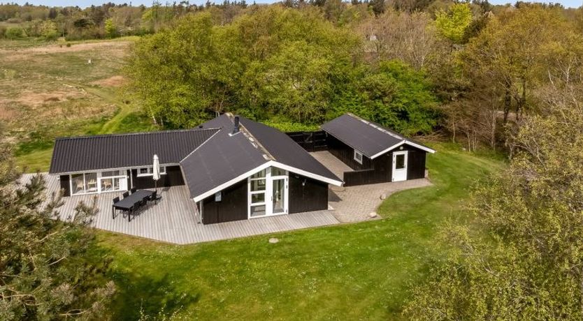 Photo of "Eske" - 200m to the fjord