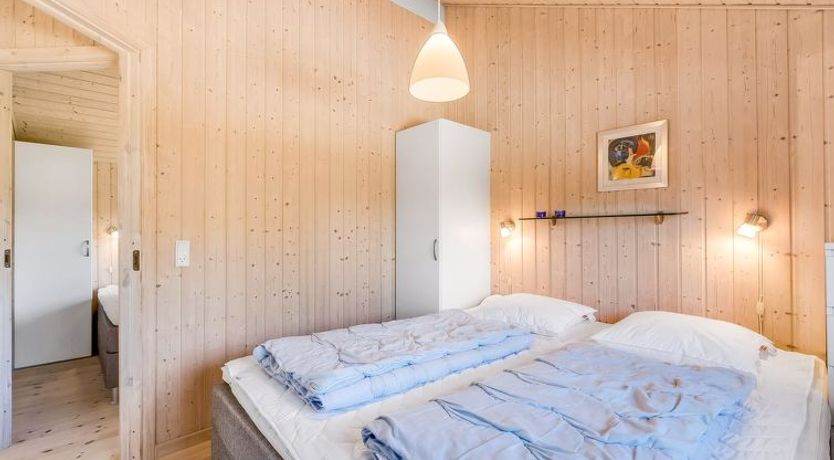 Photo of "Haagen" - 600m to the fjord