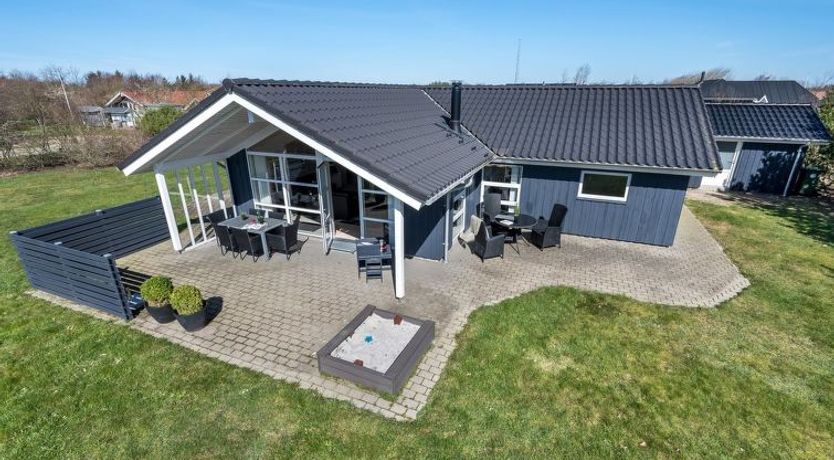 Photo of "Haagen" - 600m to the fjord