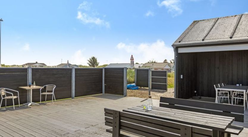 Photo of "Elinora" - 100m from the sea