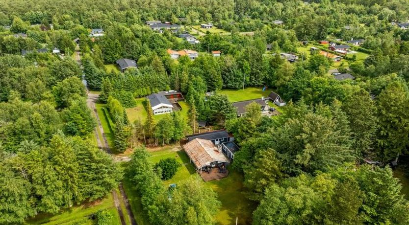 Photo of "Zölestine" - 1km from the sea