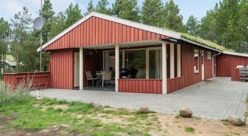 Photo of "Nandolf" - 3.5km from the sea