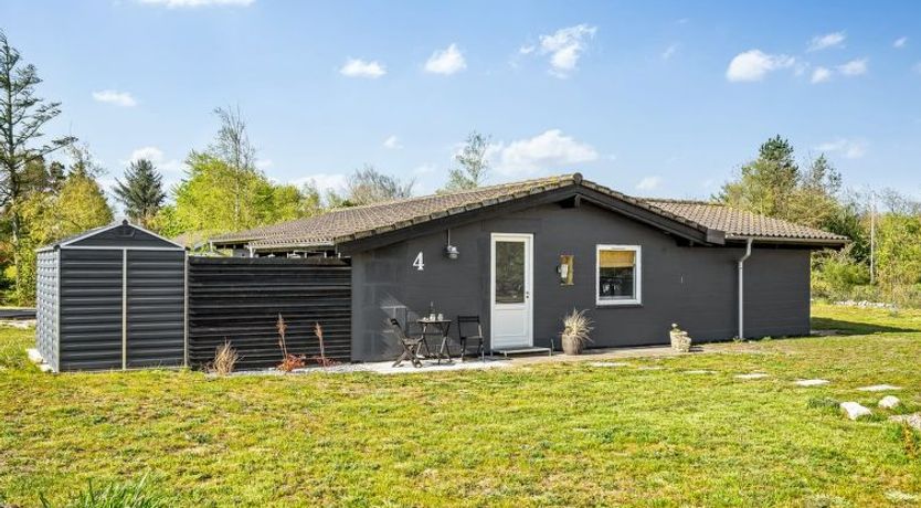 Photo of "Valdemar" - 350m to the fjord