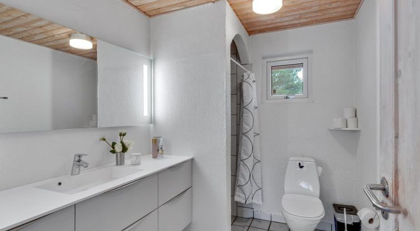 Photo of "Vicktoria" - 500m to the fjord