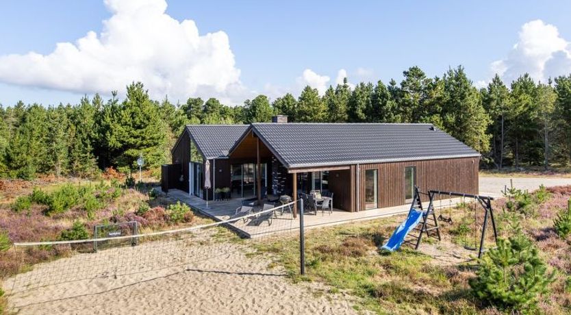 Photo of "Heidi" - 1km from the sea