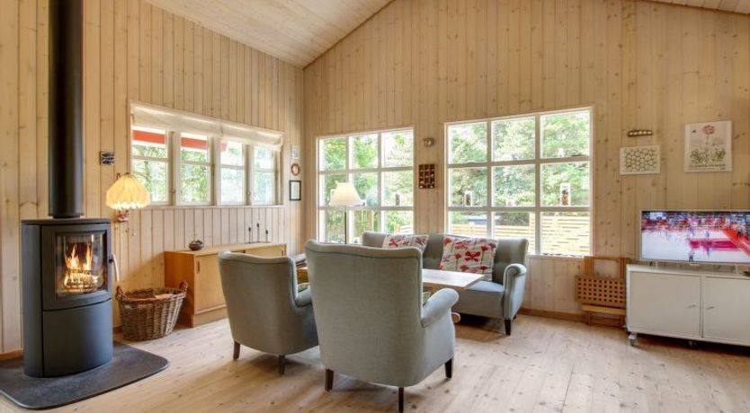 Photo of "Svenja" - 600m from the sea