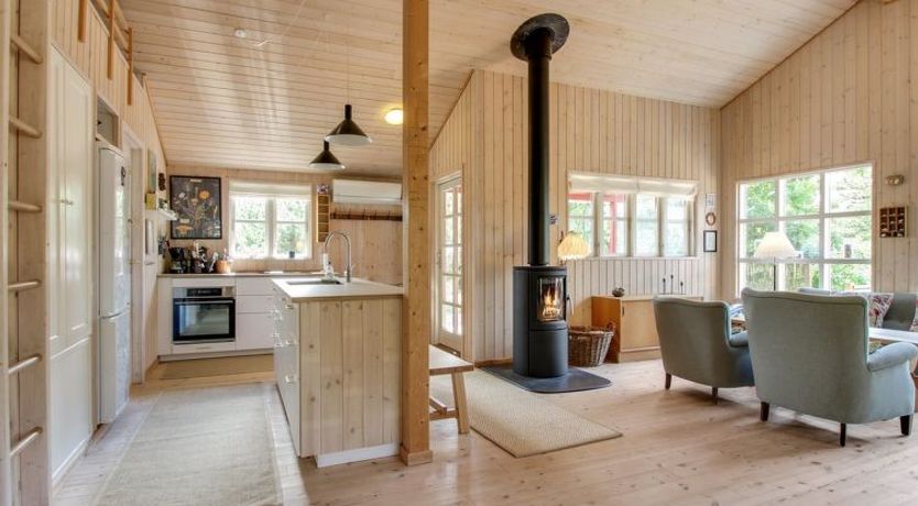 Photo of "Svenja" - 600m from the sea