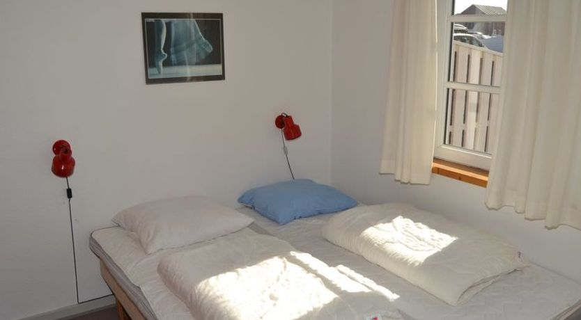 Photo of "Ester" - 2.3km from the sea