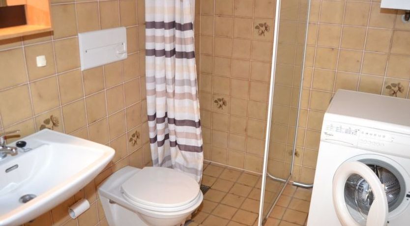 Photo of "Ester" - 2.3km from the sea