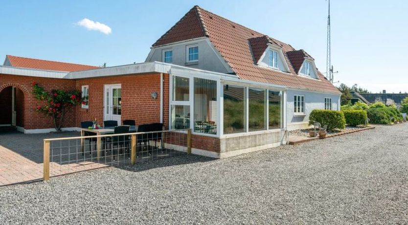 Photo of "Stefan" - 500m from the sea