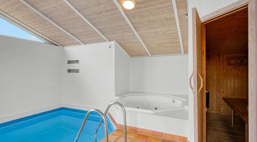 Photo of "Petkana" - 700m from the sea