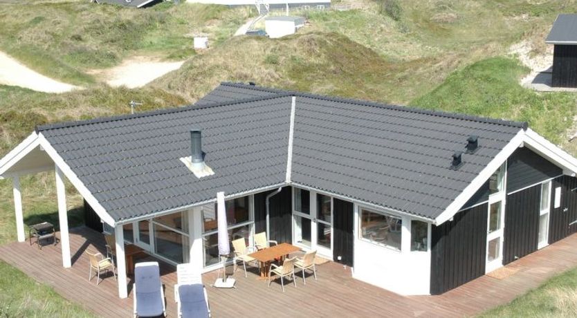 Photo of "Asvalde" - 150m from the sea