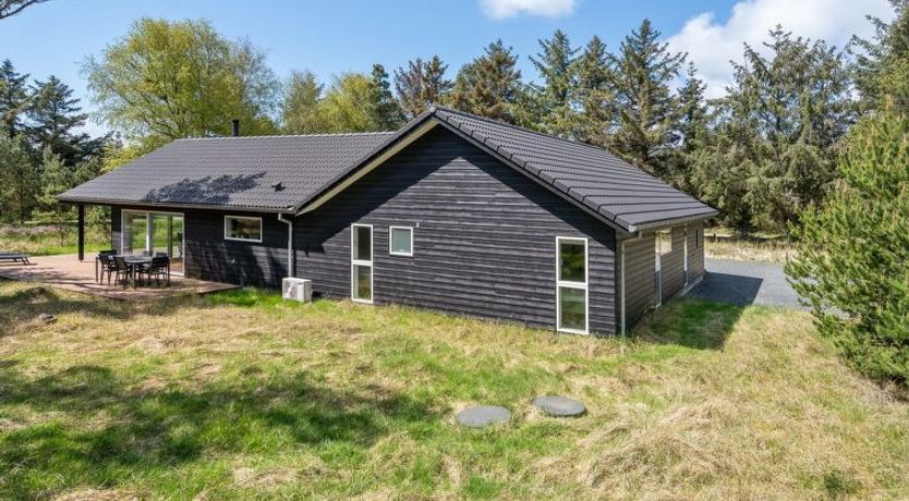 Photo of "Delan" - 1.3km from the sea