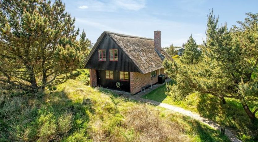 Photo of "Grita" - 500m from the sea