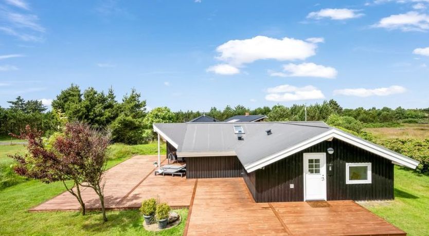 Photo of "Kari" - 900m from the sea