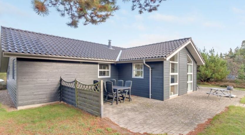 Photo of "Nauka" - 2.3km from the sea