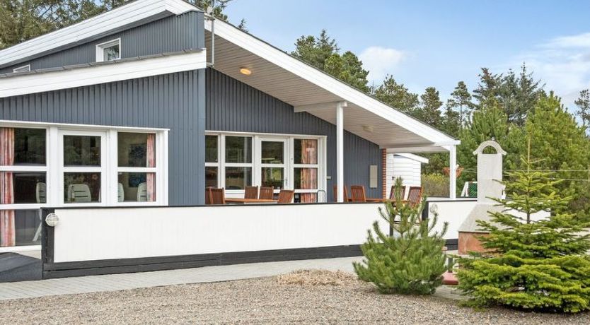 Photo of "Tascha" - 1.5km from the sea