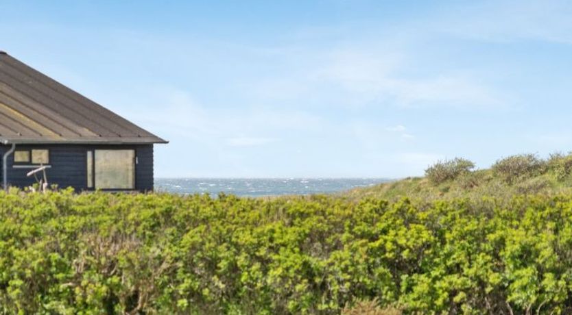 Photo of "Alfhild" - 297m from the sea