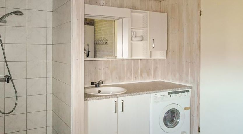 Photo of "Tia" - 900m from the sea