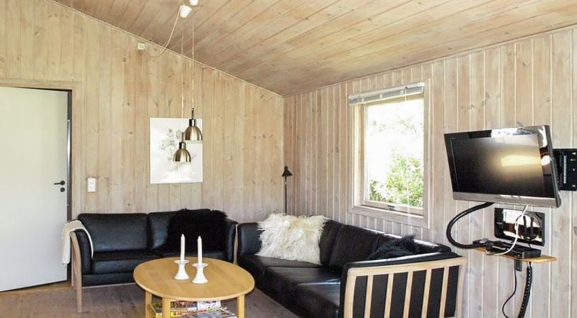 Photo of "Tia" - 900m from the sea