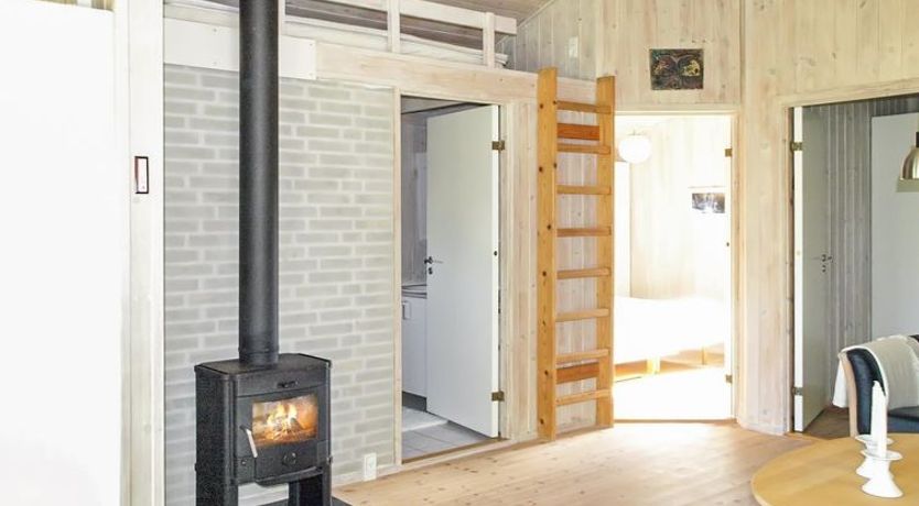 Photo of "Tia" - 900m from the sea