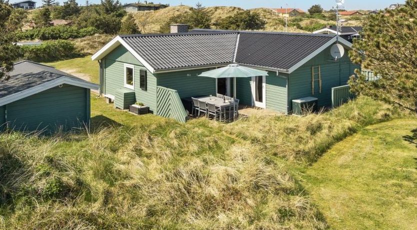 Photo of "Edna" - 800m from the sea