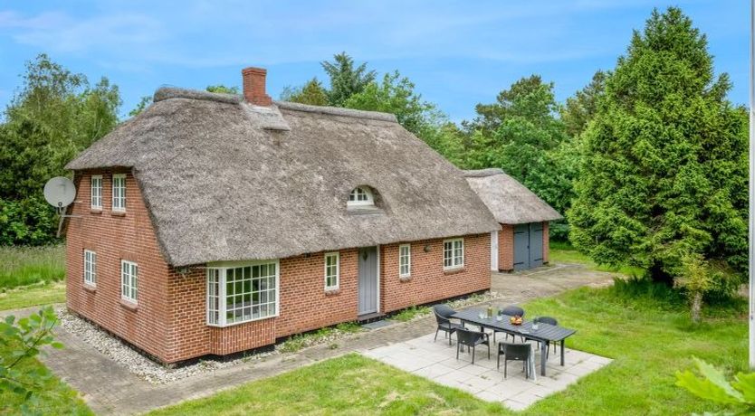 Photo of "Thoren" - 2km from the sea