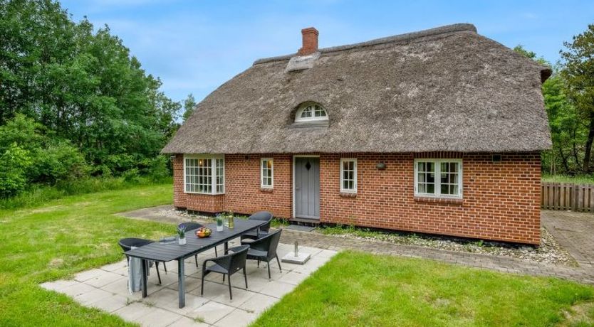 Photo of "Thoren" - 2km from the sea