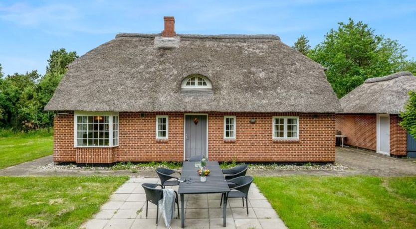 Photo of "Thoren" - 2km from the sea