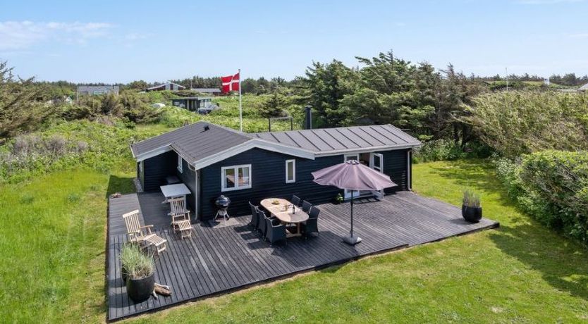 Photo of "Marit" - 150m from the sea