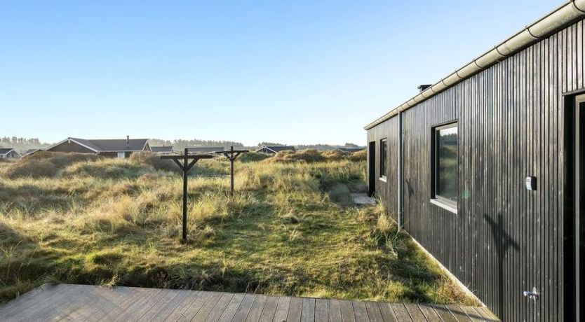 Photo of "Fannie" - 250m from the sea