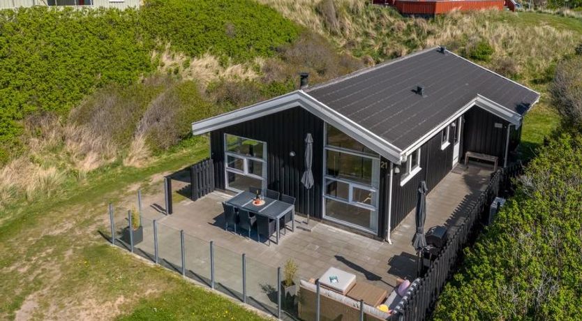 Photo of "Idalia" - 125m from the sea