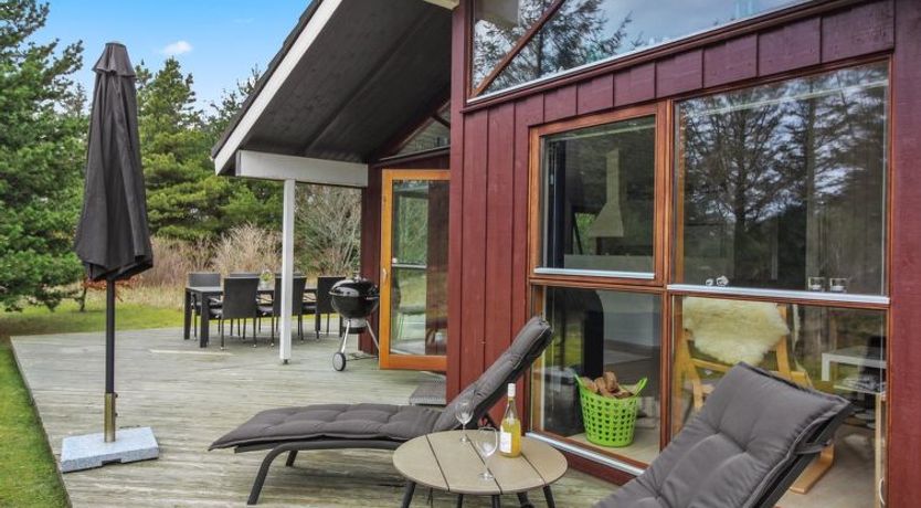 Photo of "Arngerd" - 450m from the sea