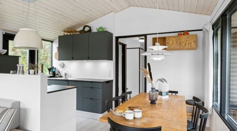 Photo of "Shayene" - 2.5km from the sea